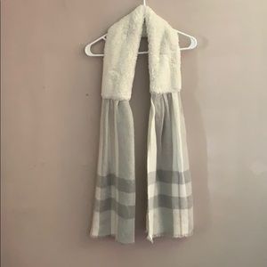 Lauren Conrad Scarf